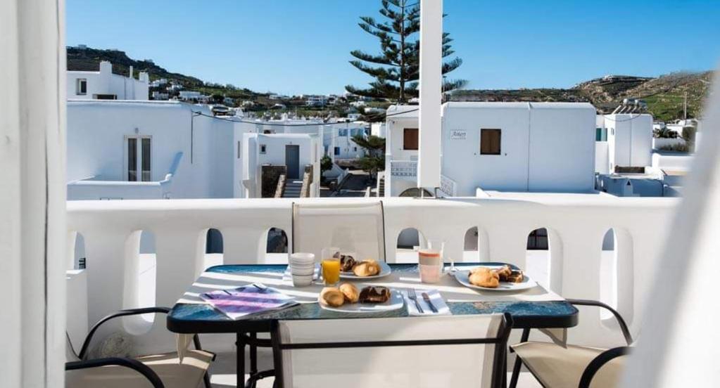 Jonaz Suites Mykonos Town Екстер'єр фото