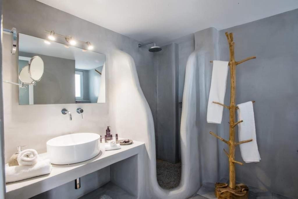 Jonaz Suites Mykonos Town Екстер'єр фото